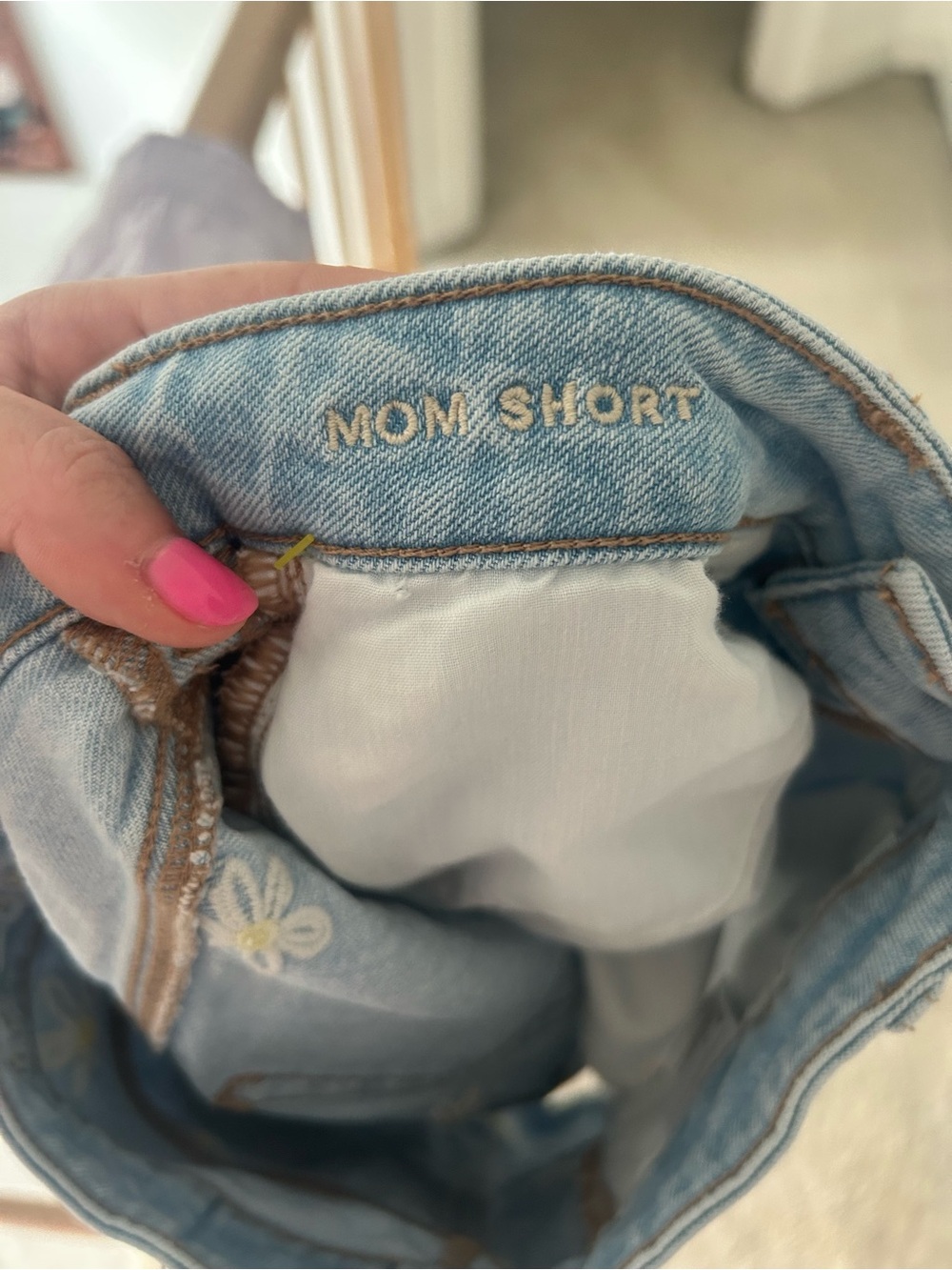 American Eagle Outfitters Light Blue Daisy Embroidered Denim Shorts - Picture 3 of 4